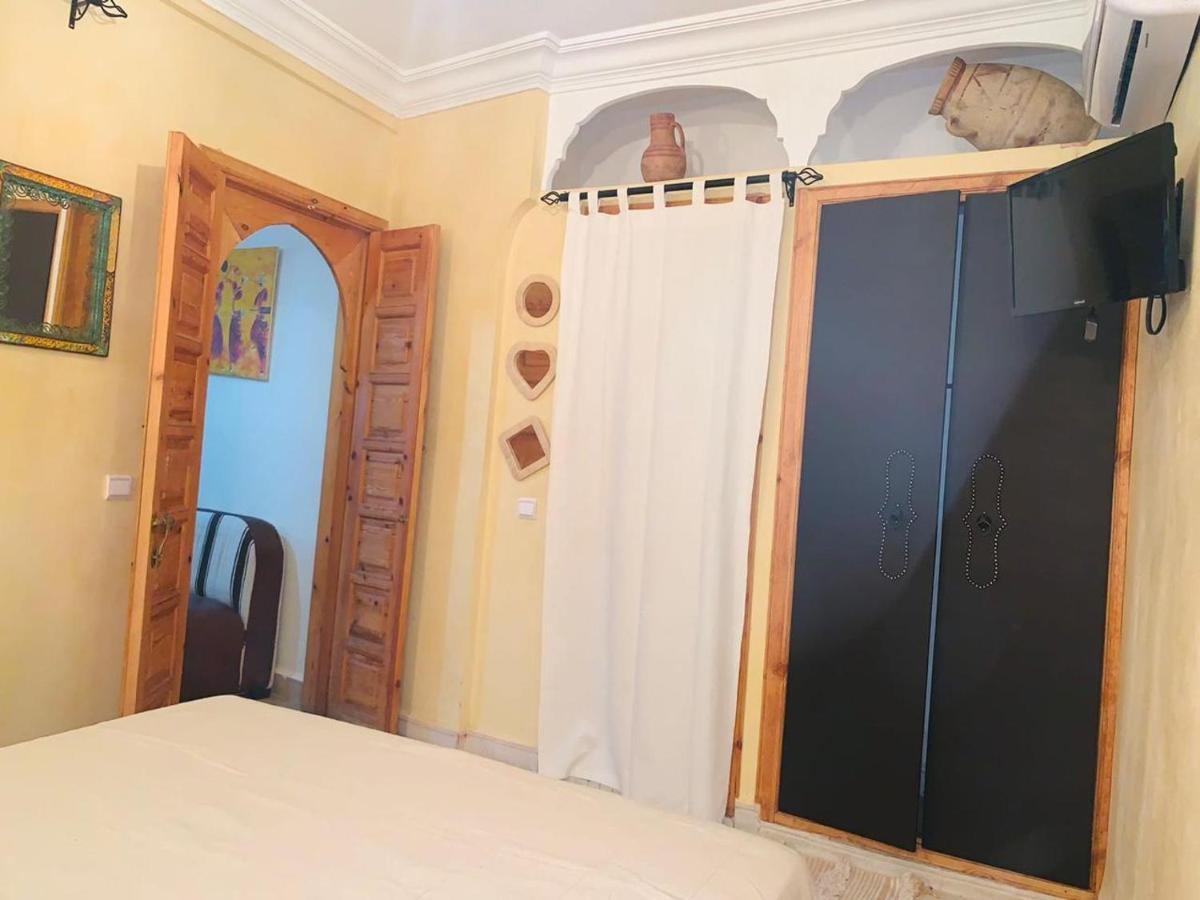 Riad Les Miroirs Marrakesh Exterior foto