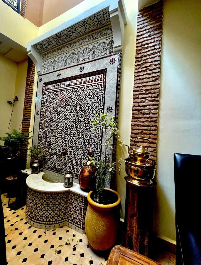 Riad Les Miroirs Marrakesh Exterior foto