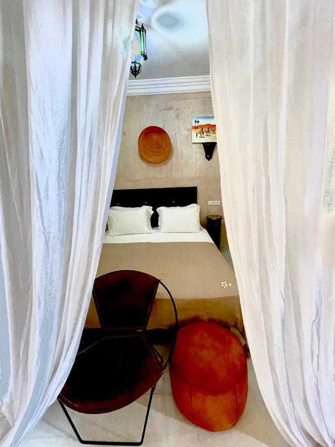 Riad Les Miroirs Marrakesh Exterior foto